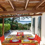 Les Trois Piliers Yourhosthelper Вилла