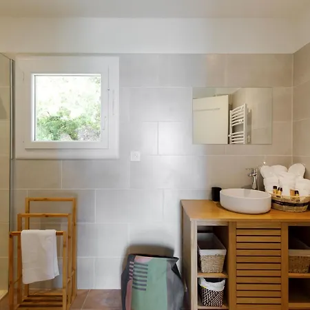 Les Trois Piliers Yourhosthelper * Sainte-Maxime