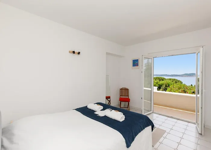 Villa Les Trois Piliers Yourhosthelper Sainte-Maxime