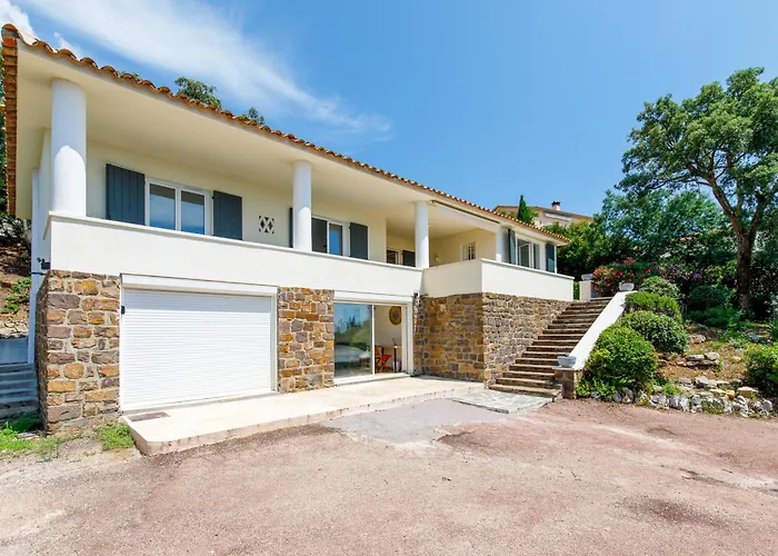 Les Trois Piliers Yourhosthelper Villa *